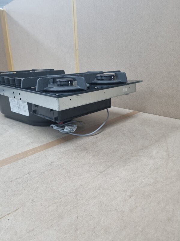Elica NikolaTesla Flame Gas Cooktop with Integrated Rangehood Filtered NIKOLATESLAFLBLF88 - Image 3